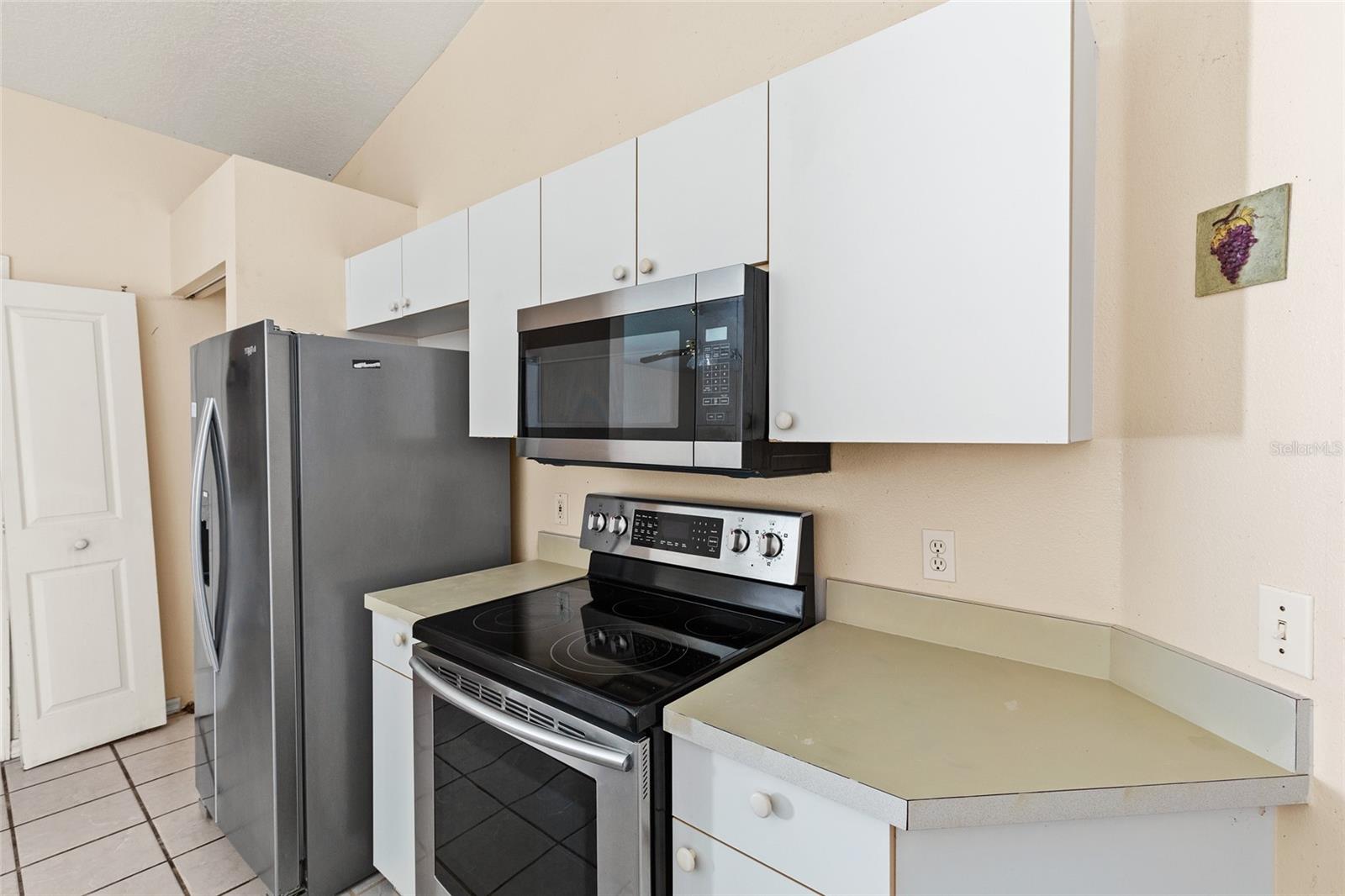 Image 4 of 22 For 6524 67th Court E.