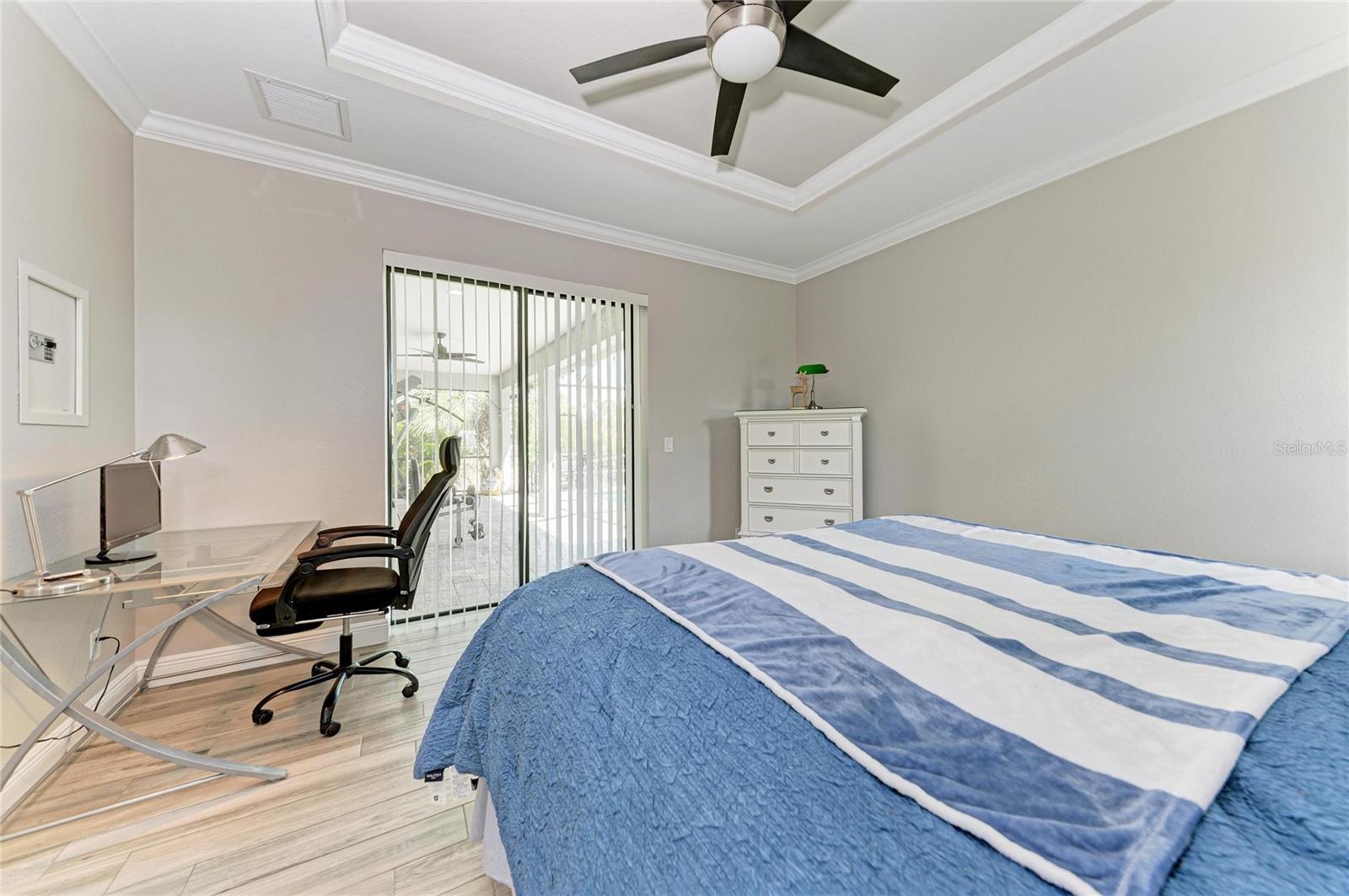 Image 18 of 37 For 105 Cabana Way