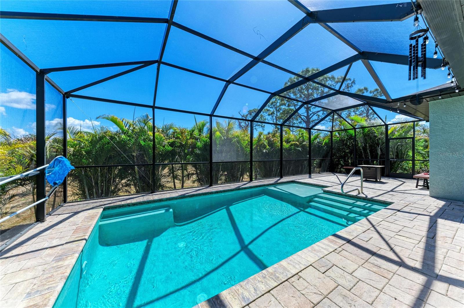 Image 33 of 37 For 105 Cabana Way