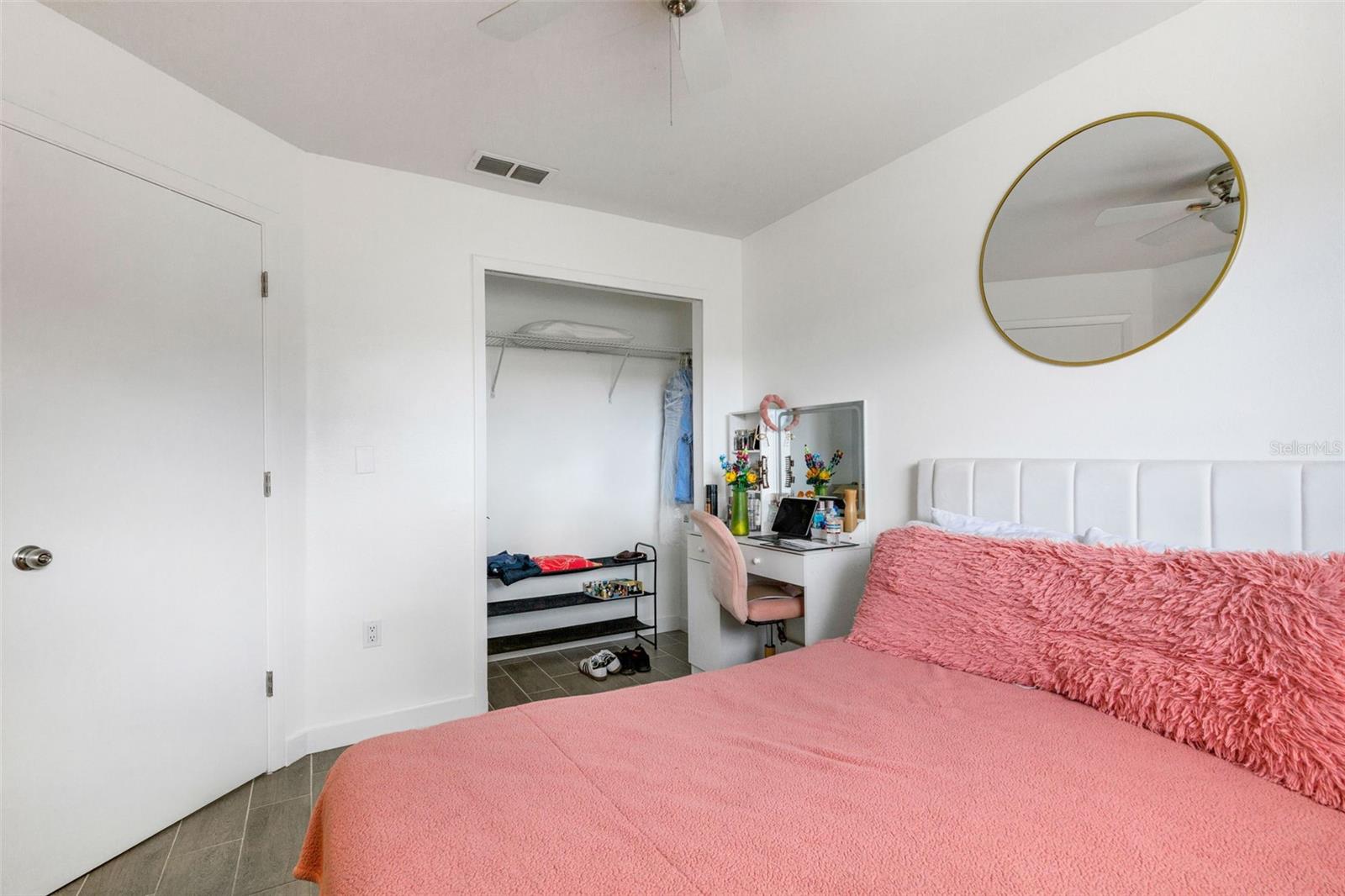 Image 13 of 54 For 4451 6th Avenue E