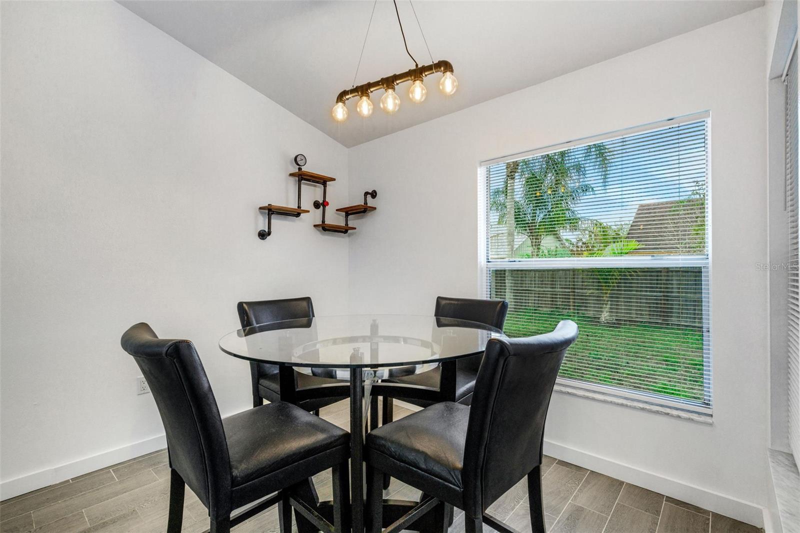 Image 24 of 54 For 4451 6th Avenue E