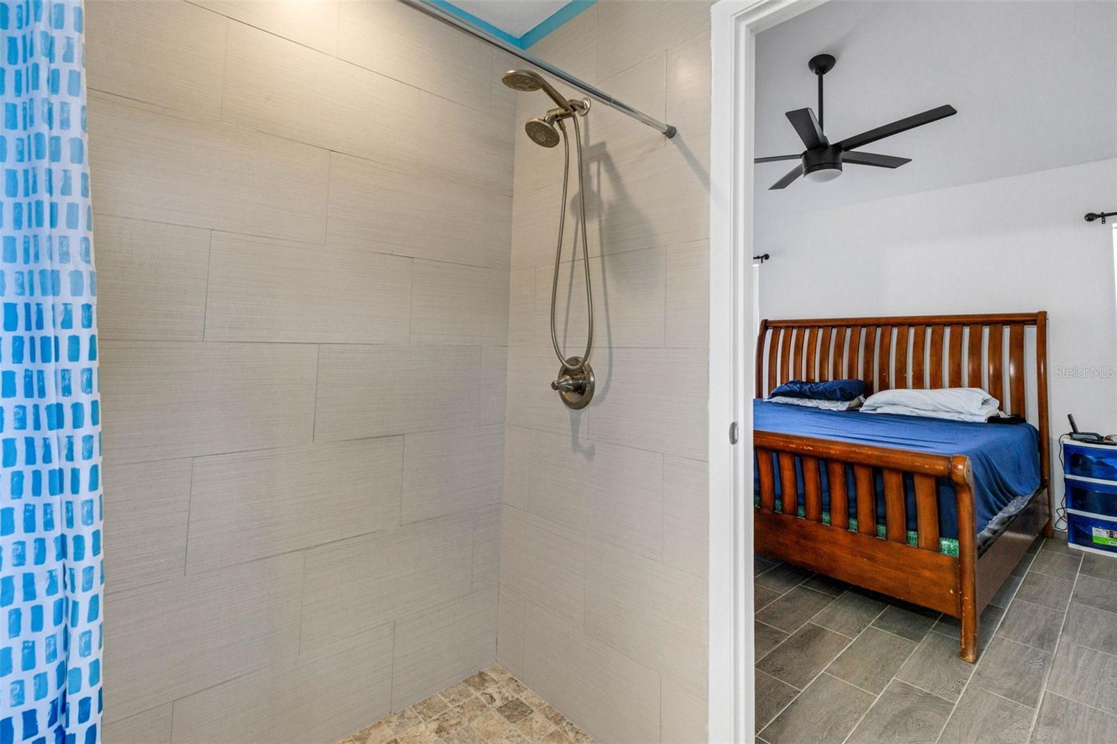 Image 30 of 54 For 4451 6th Avenue E