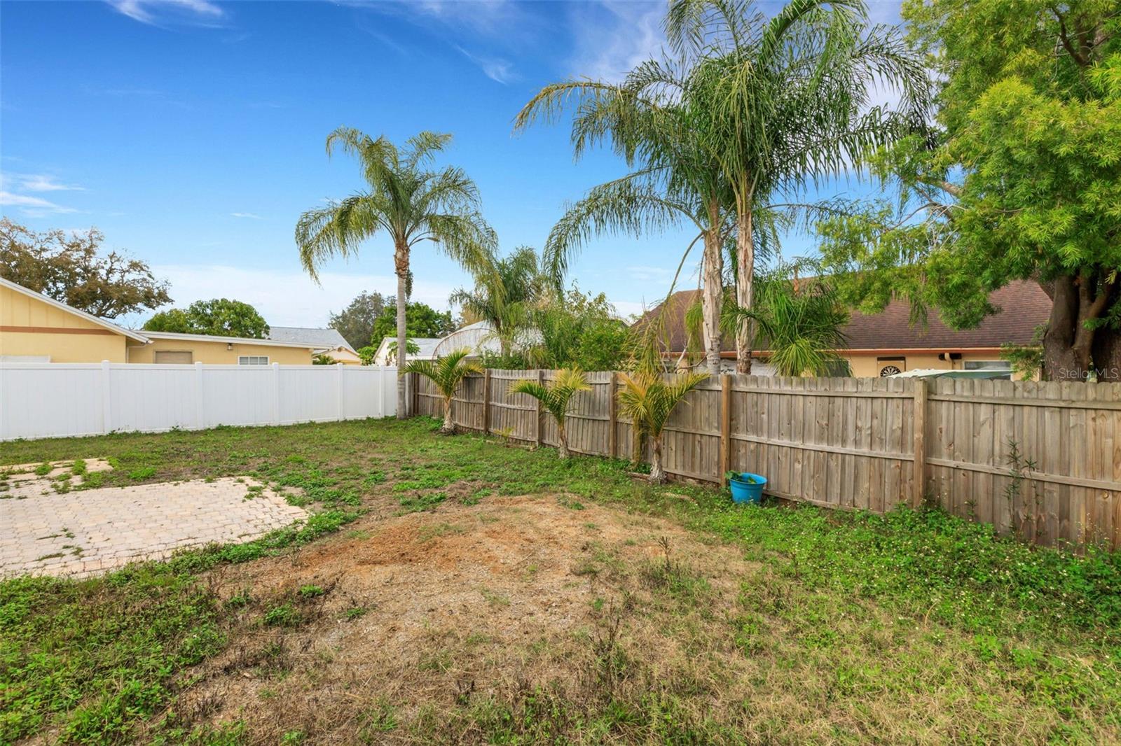 Image 37 of 54 For 4451 6th Avenue E