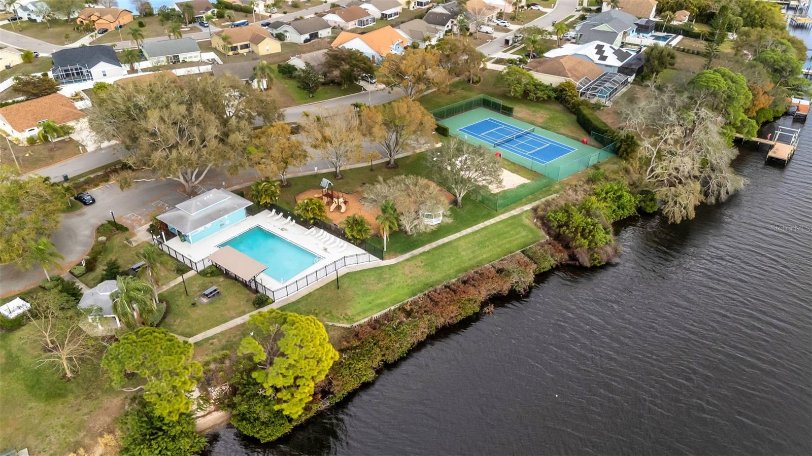 Image 45 of 54 For 4451 6th Avenue E