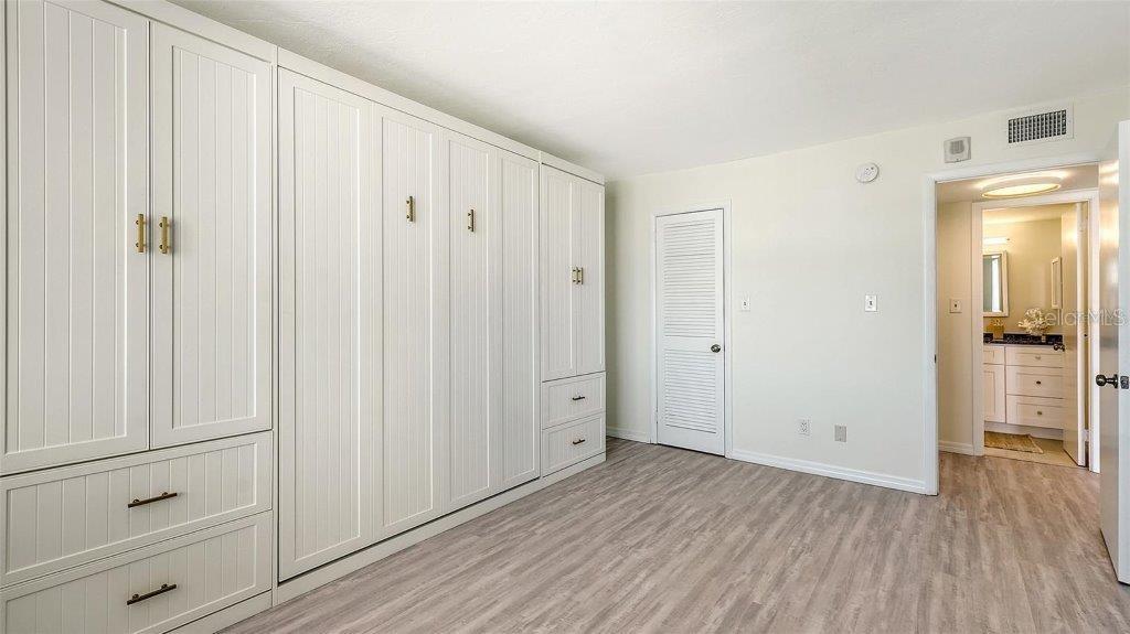 Image 24 of 40 For 101 Gulfstream Avenue 15b