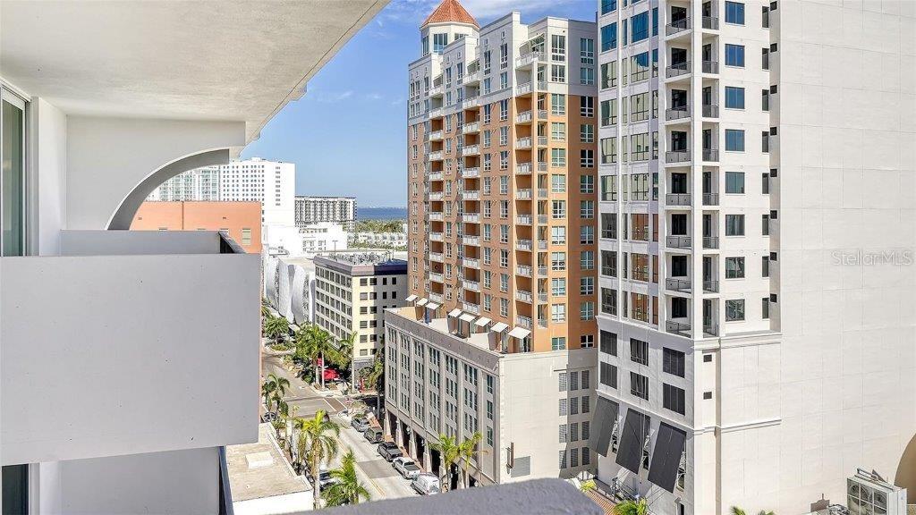 Image 27 of 40 For 101 Gulfstream Avenue 15b