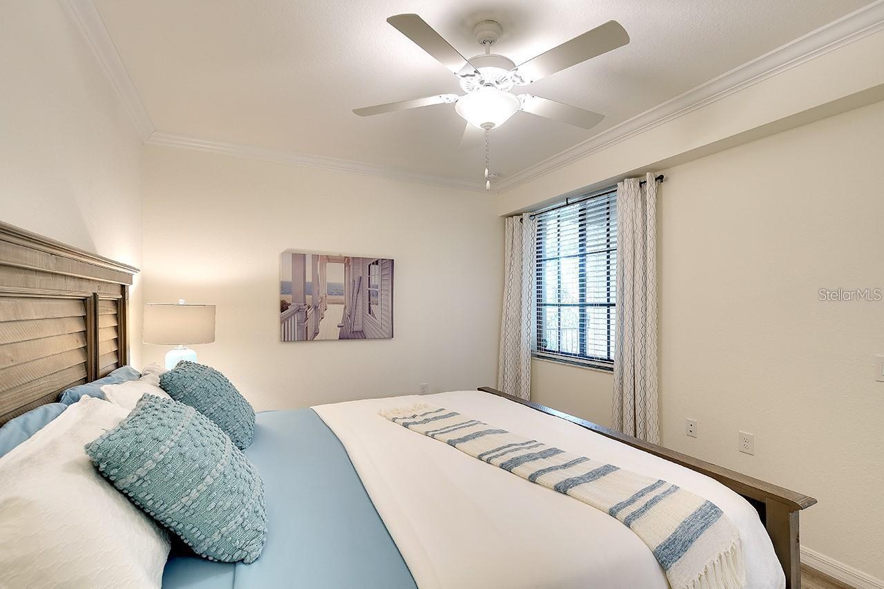 Image 14 of 70 For 17510 Gawthrop Drive 206