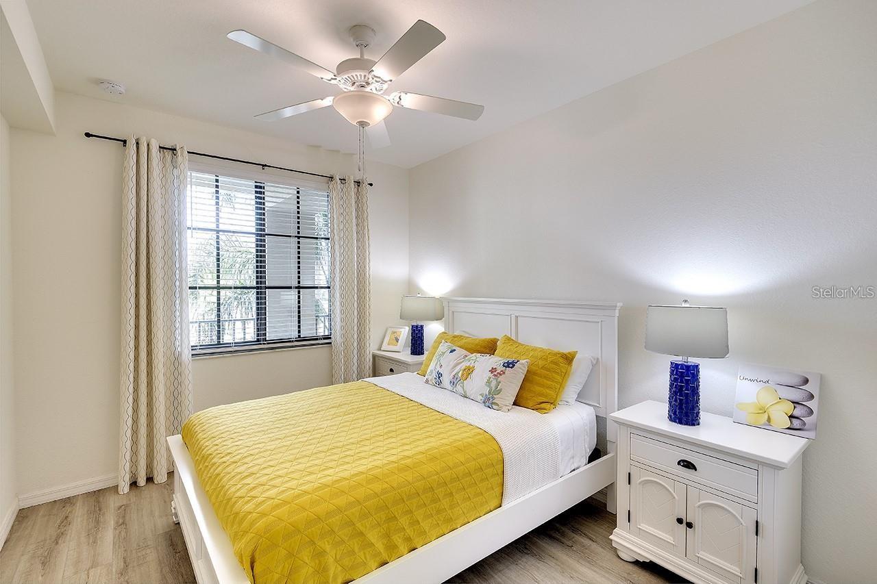 Image 16 of 70 For 17510 Gawthrop Drive 206