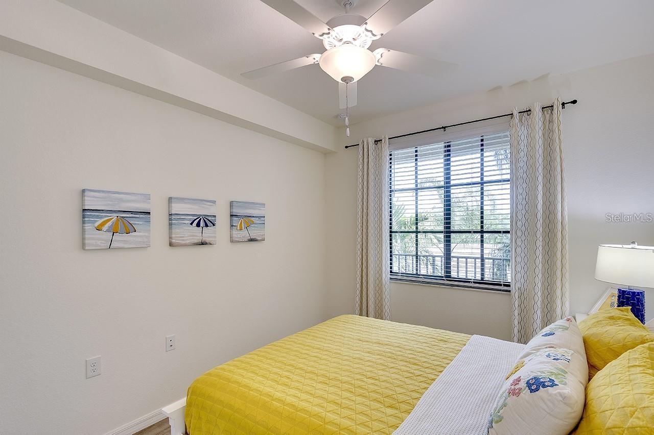 Image 17 of 70 For 17510 Gawthrop Drive 206