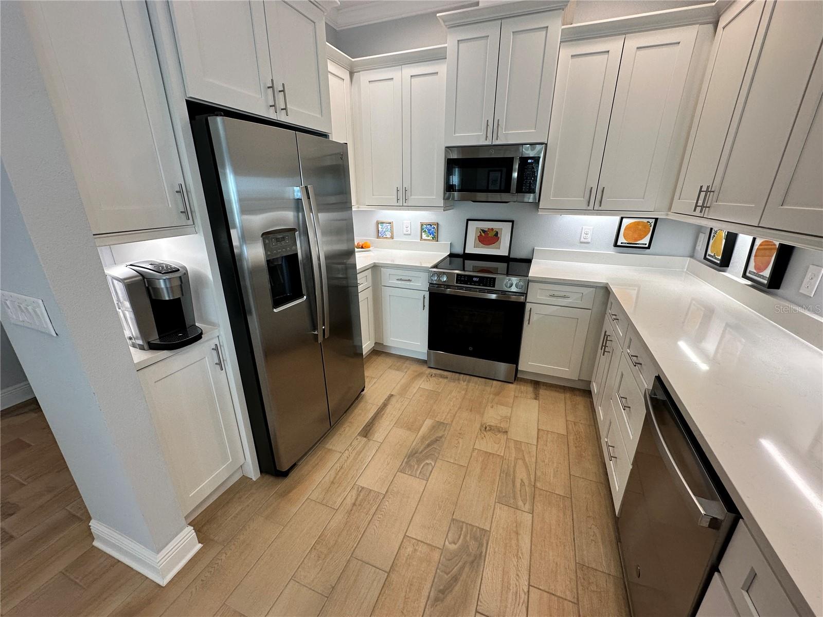 Image 6 of 48 For 3426 79 Street W 303