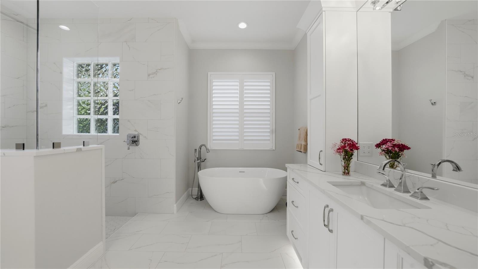 Image 20 of 60 For 7637 Cove Terrace