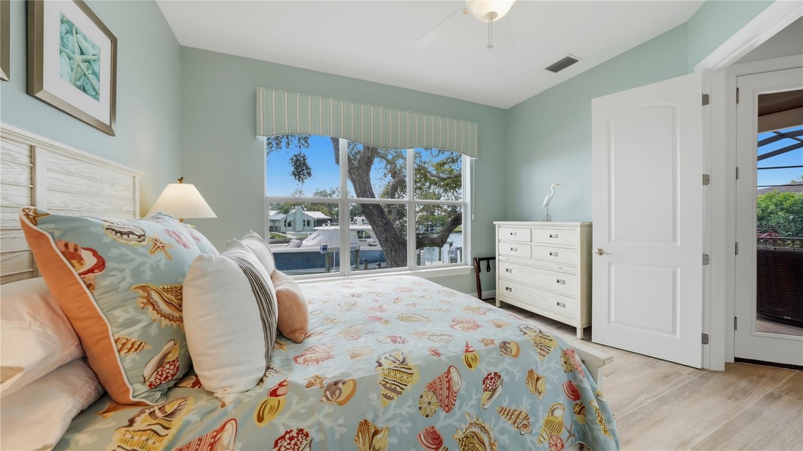 Image 33 of 60 For 7637 Cove Terrace