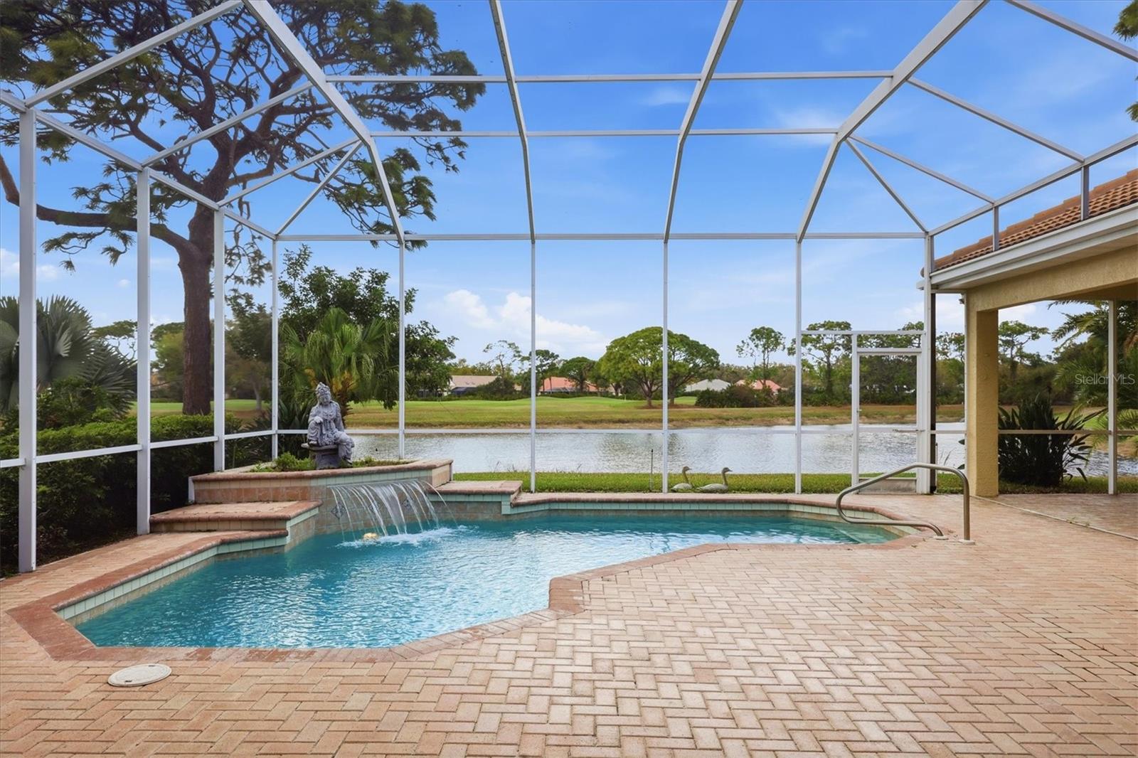 Image 41 of 78 For 8116 Collingwood Court