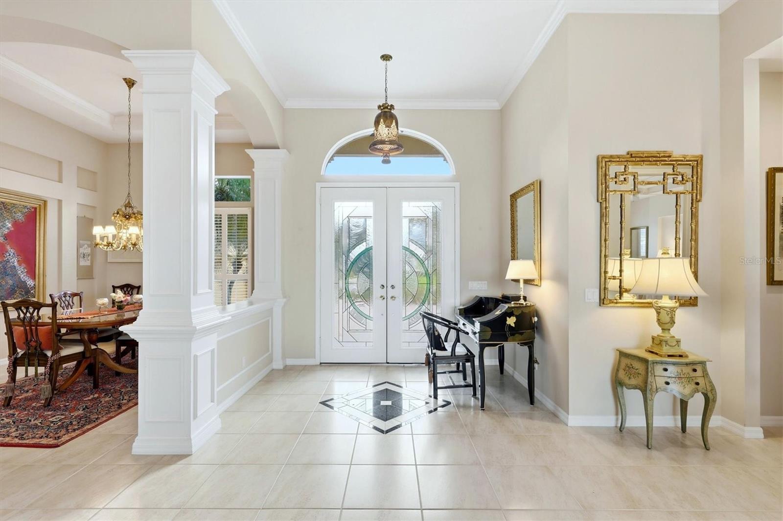 Image 5 of 78 For 8116 Collingwood Court