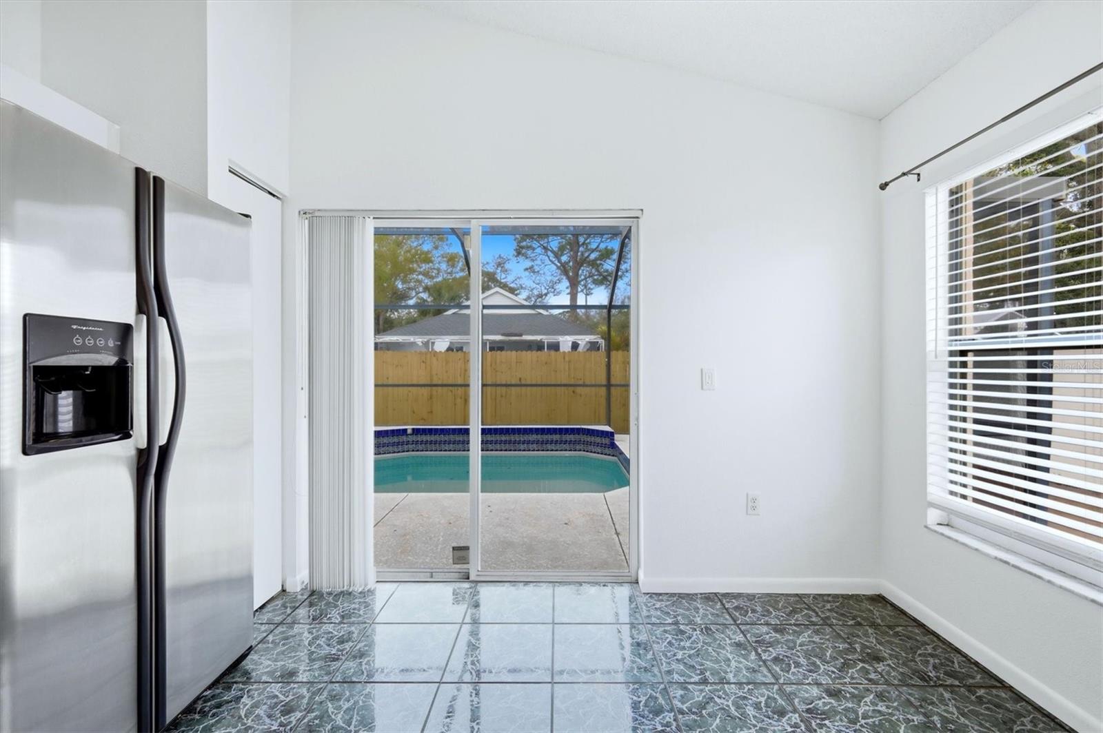 Image 14 of 36 For 1077 Jefferson Avenue