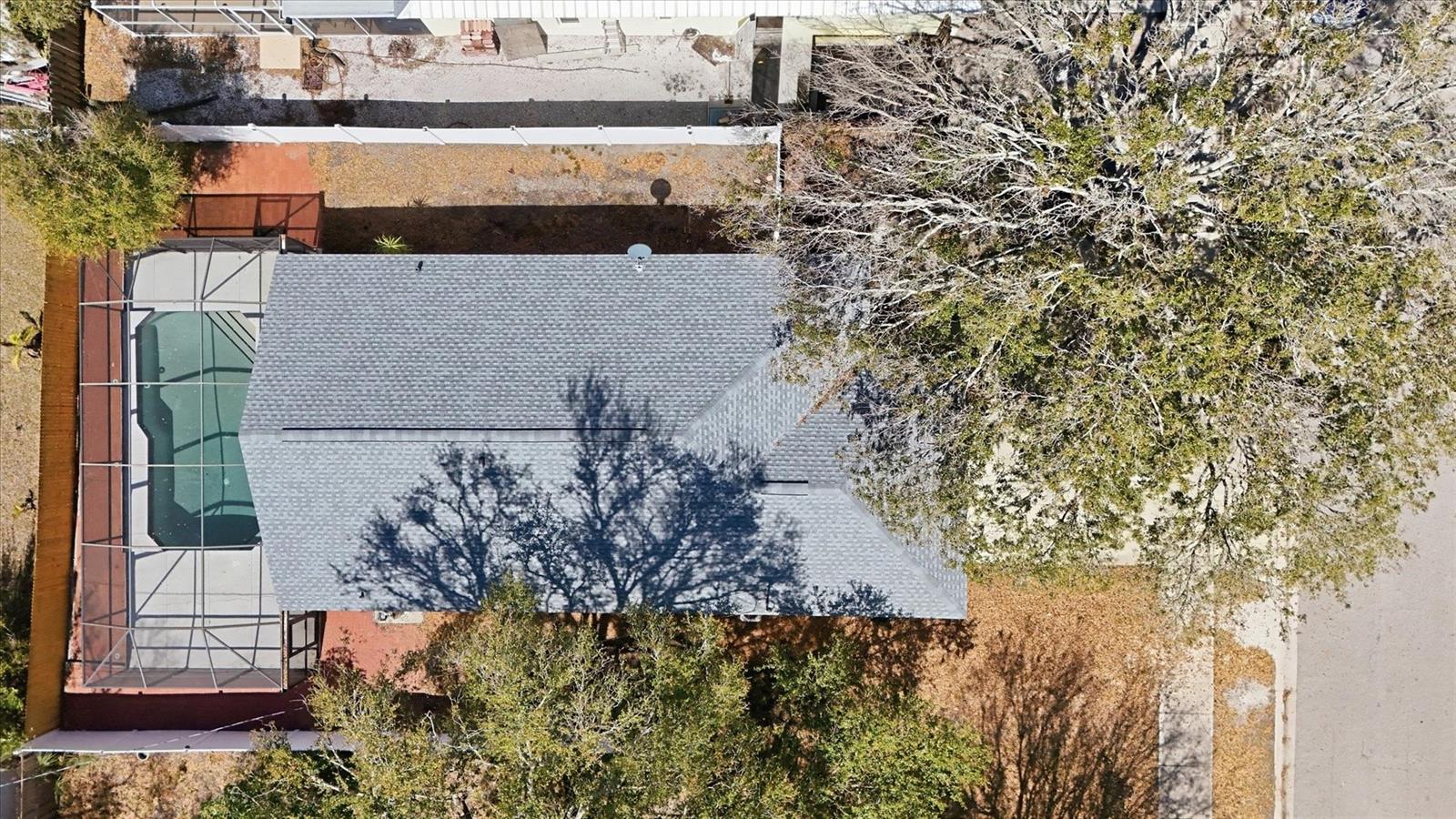 Image 29 of 36 For 1077 Jefferson Avenue