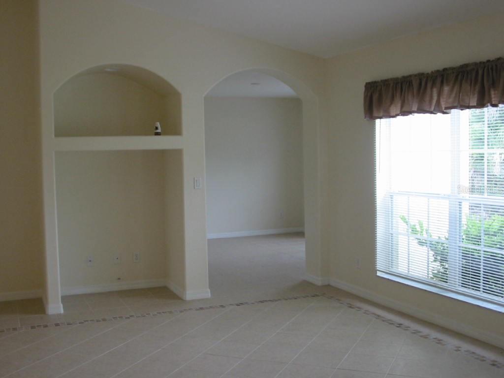 Image 10 of 11 For 1531 Lansdale Avenue