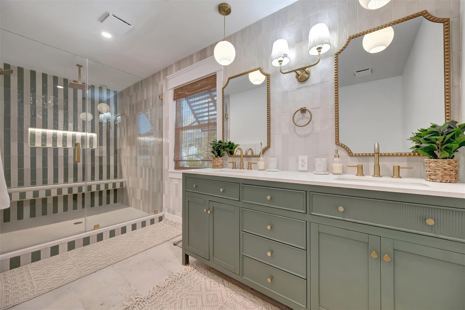 Image 25 of 63 For 117 81st Street