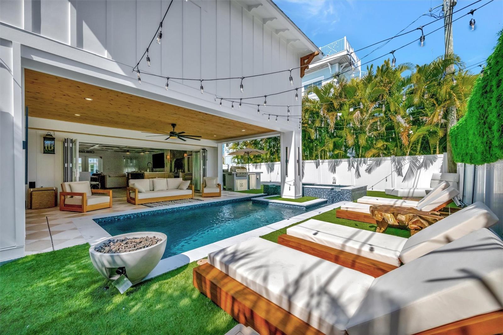 Image 37 of 63 For 117 81st Street