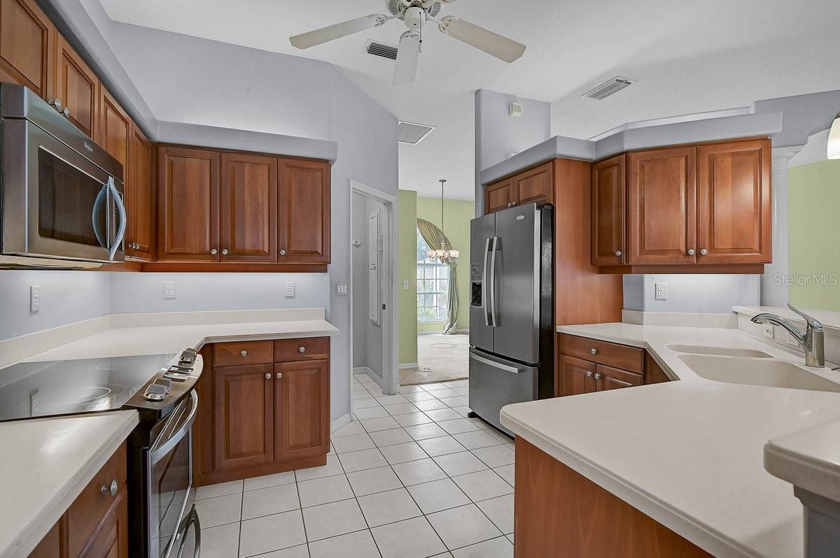 Image 11 of 42 For 2102 Tequesta Trail