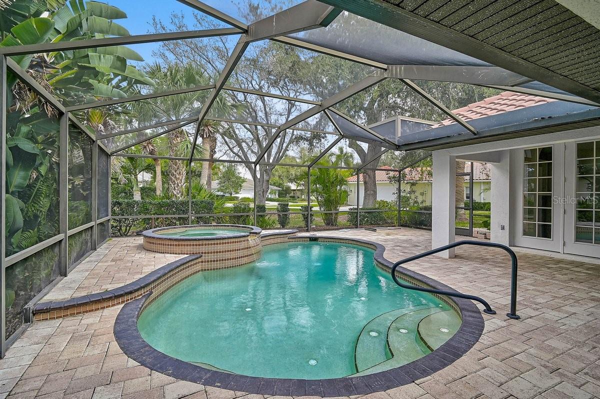 Image 35 of 42 For 2102 Tequesta Trail