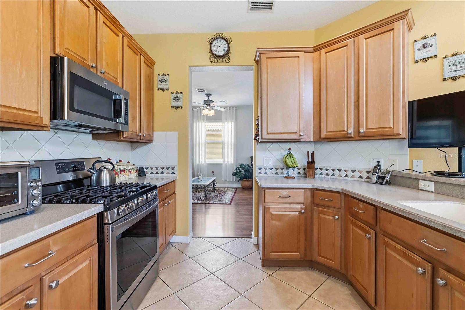 Image 24 of 69 For 8725 Stone Harbour Loop