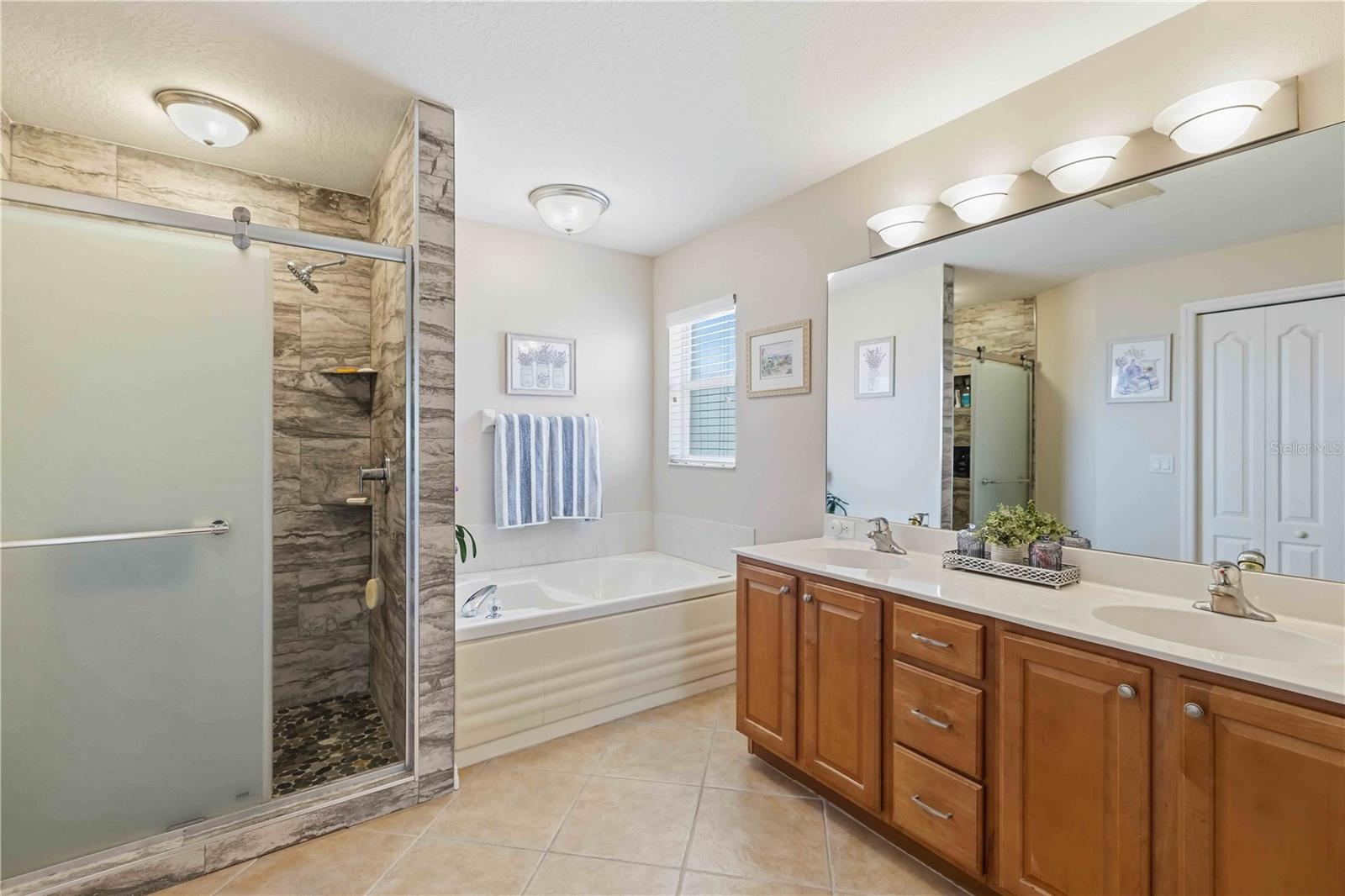 Image 33 of 69 For 8725 Stone Harbour Loop