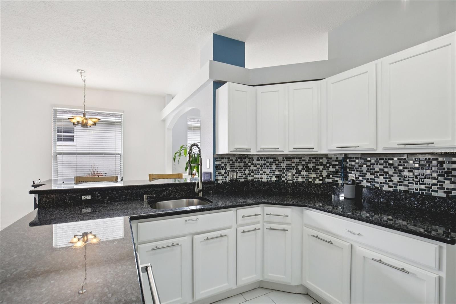 Image 15 of 36 For 7164 Spikerush Court