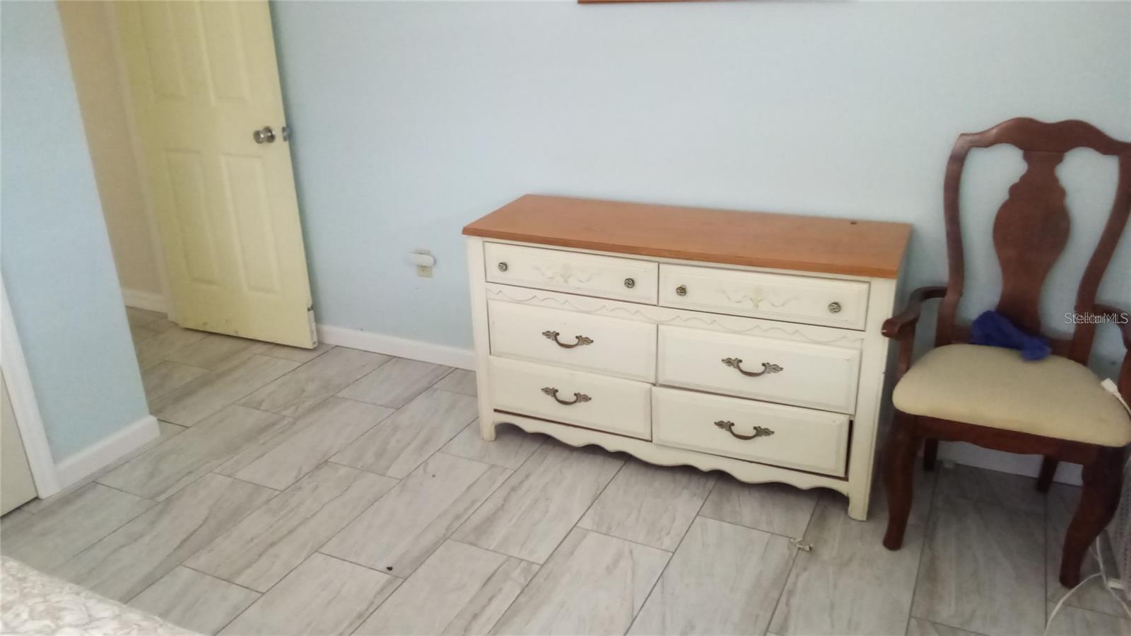 Image 16 of 22 For 758 Spring Lake Boulevard Nw