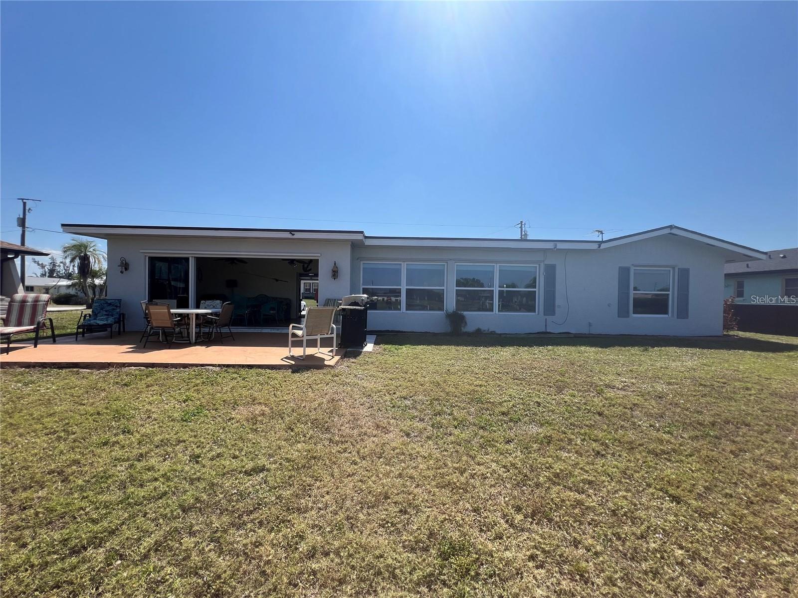 Image 21 of 22 For 758 Spring Lake Boulevard Nw