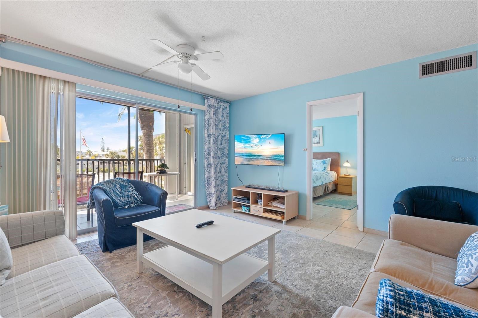 Image 20 of 68 For 5600 Beach Way Drive 210