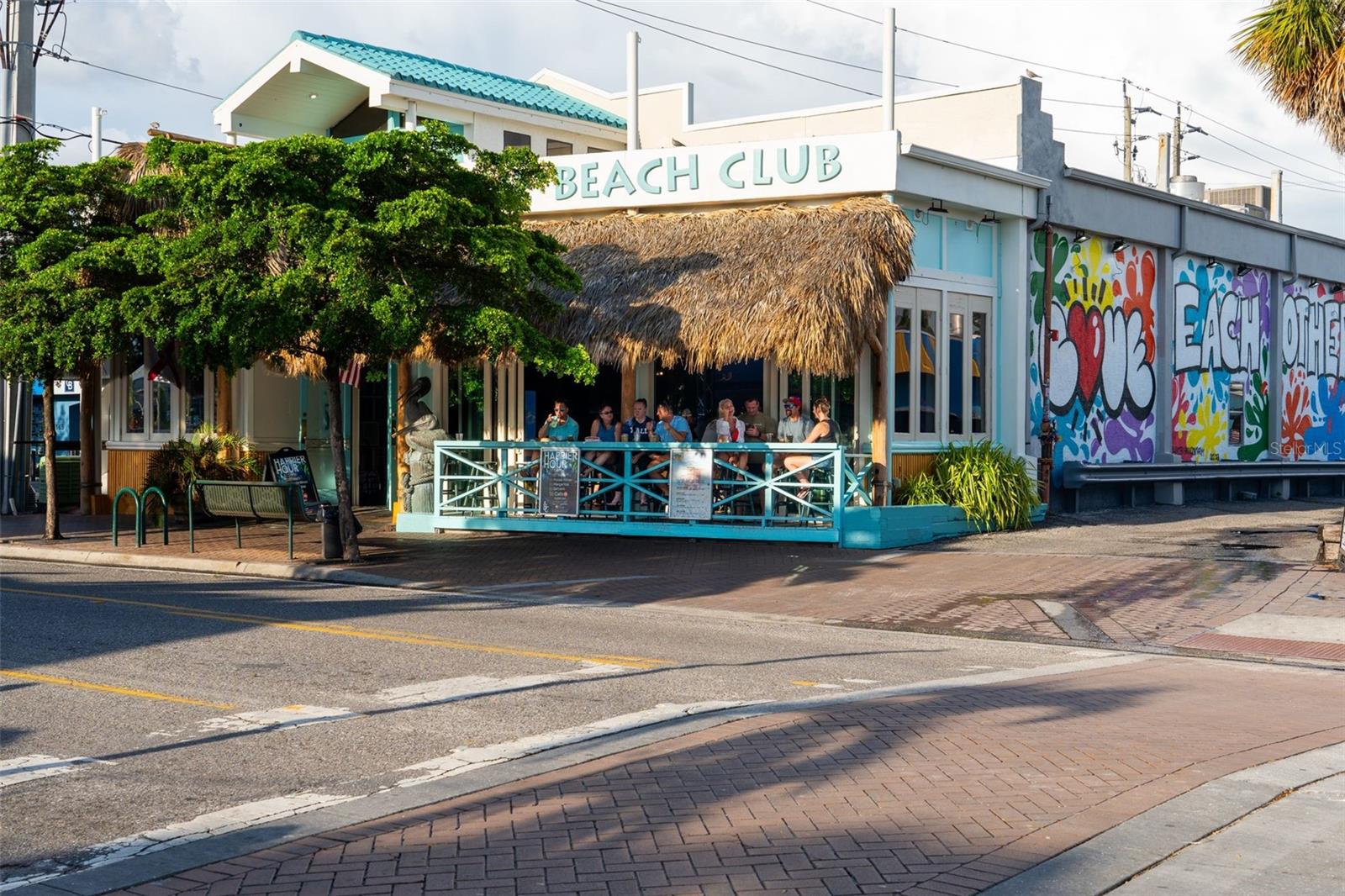 Image 60 of 68 For 5600 Beach Way Drive 210