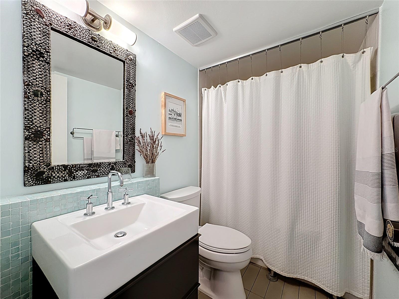 Image 20 of 62 For 1717 Pelican Cove Road Gl434