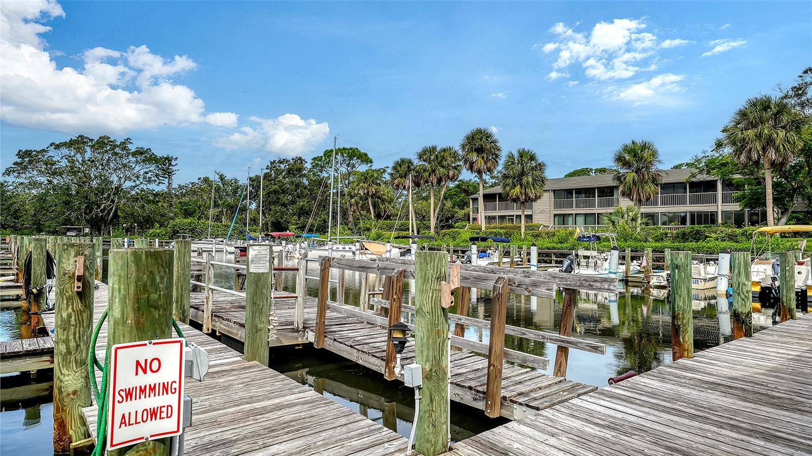 Image 53 of 62 For 1717 Pelican Cove Road Gl434