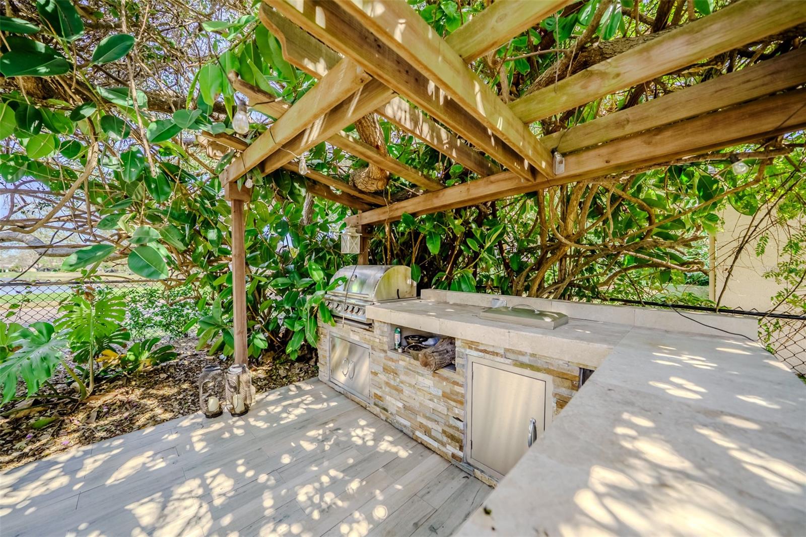 Image 30 of 44 For 3039 58th Terrace E