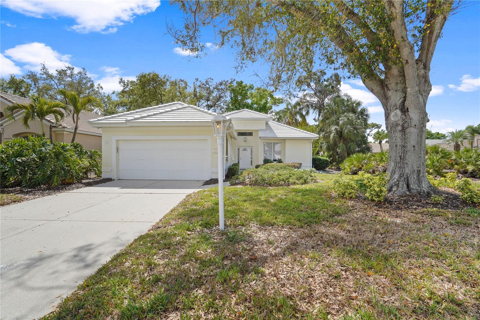Details for 7909 Hampton Court, UNIVERSITY PARK, FL 34201