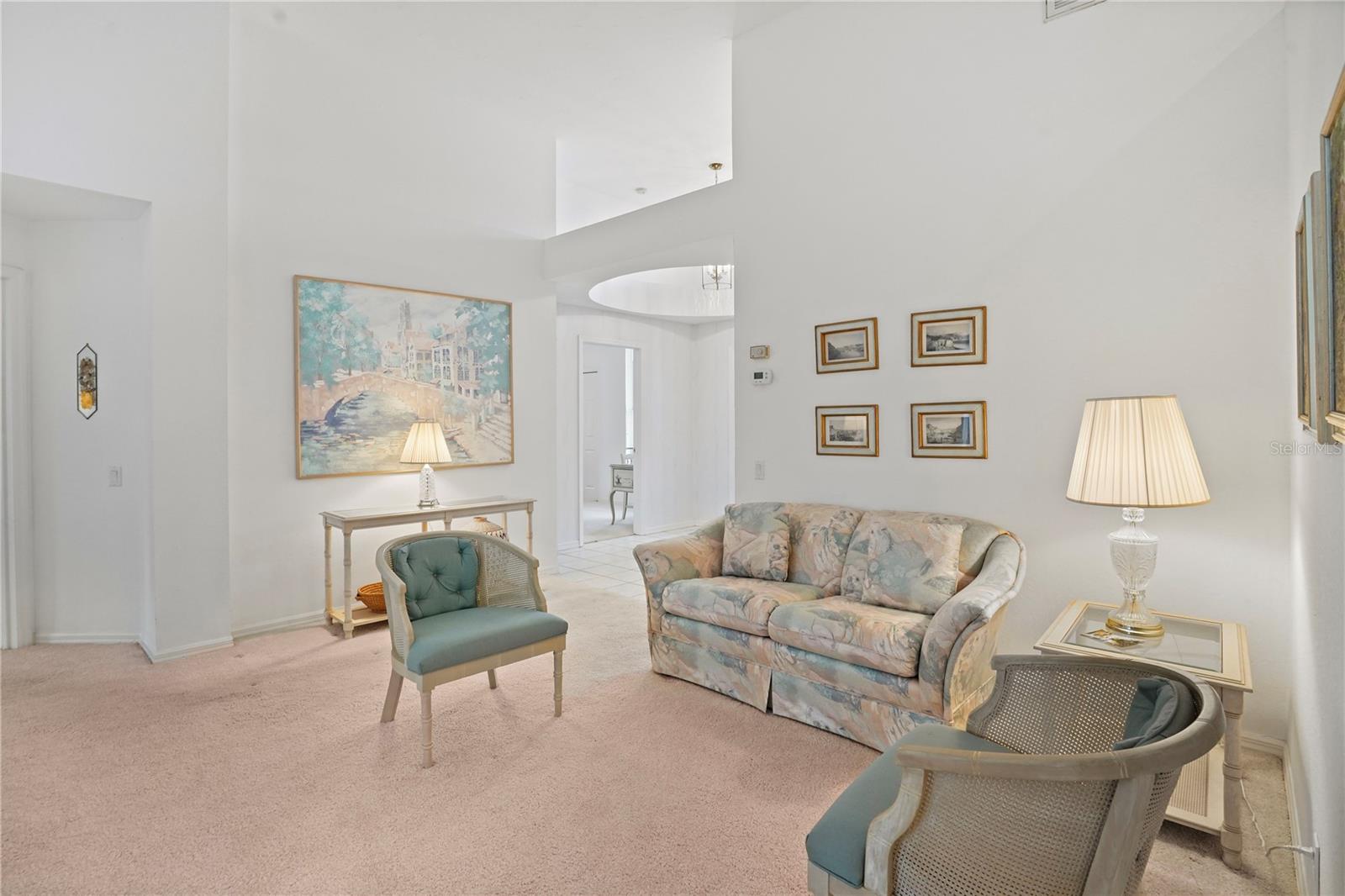 Image 11 of 43 For 7909 Hampton Court