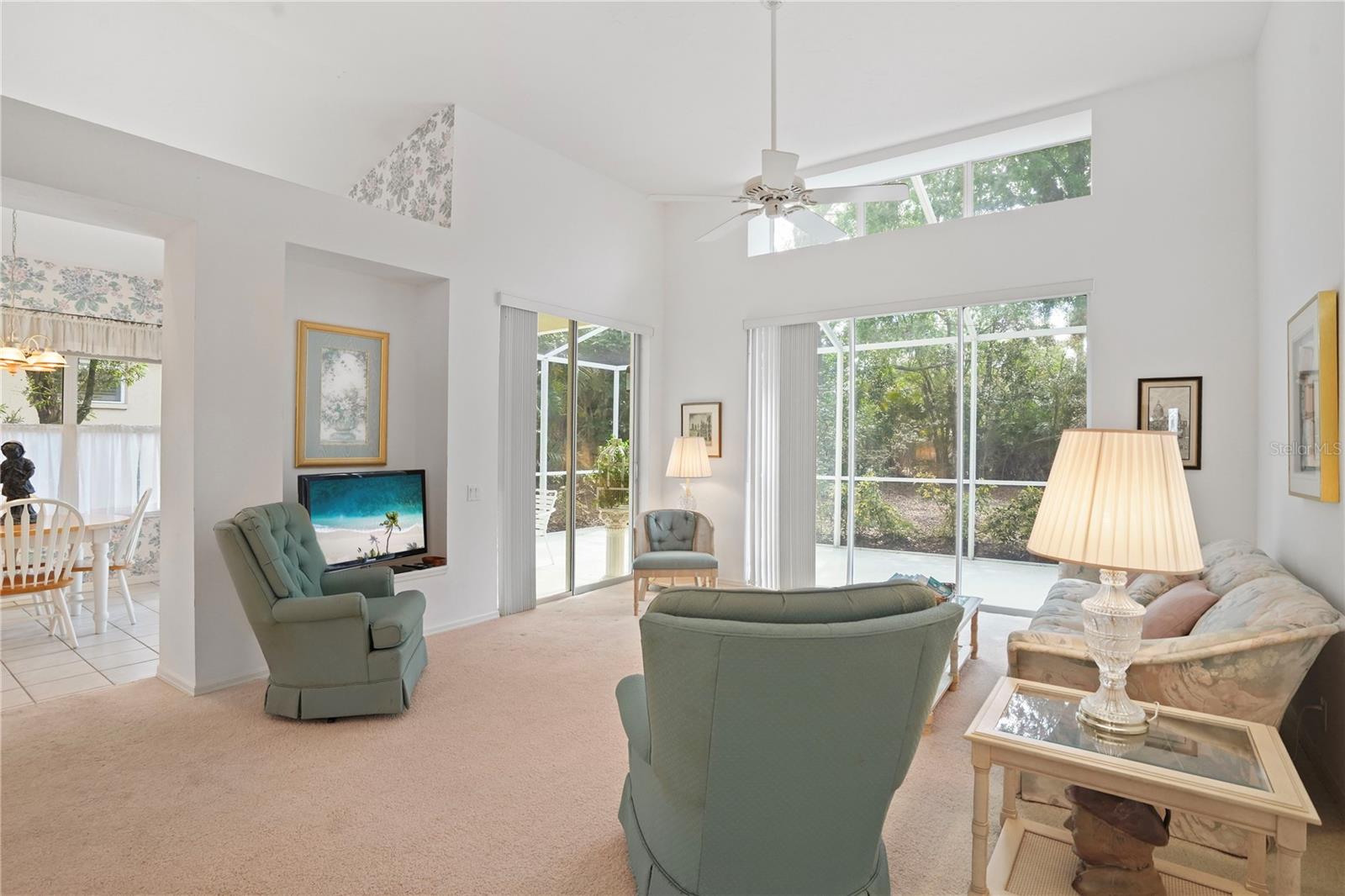 Image 13 of 43 For 7909 Hampton Court