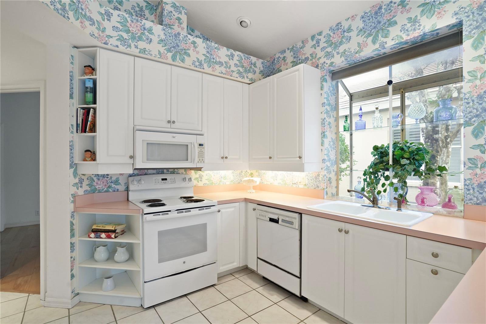 Image 20 of 43 For 7909 Hampton Court