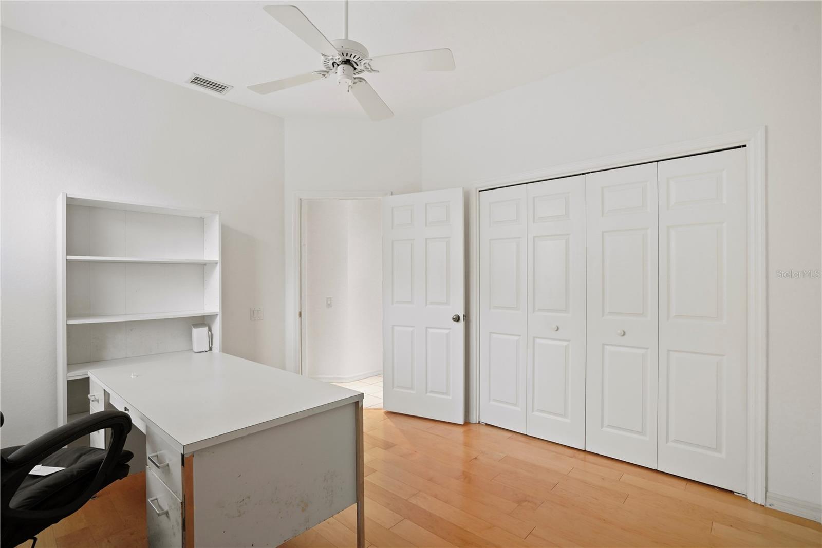 Image 29 of 43 For 7909 Hampton Court