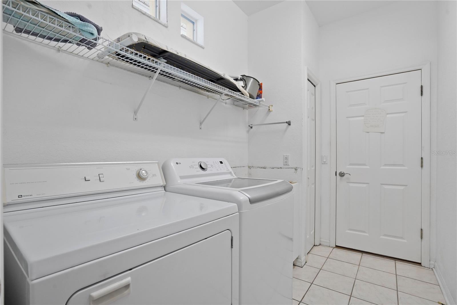 Image 30 of 43 For 7909 Hampton Court