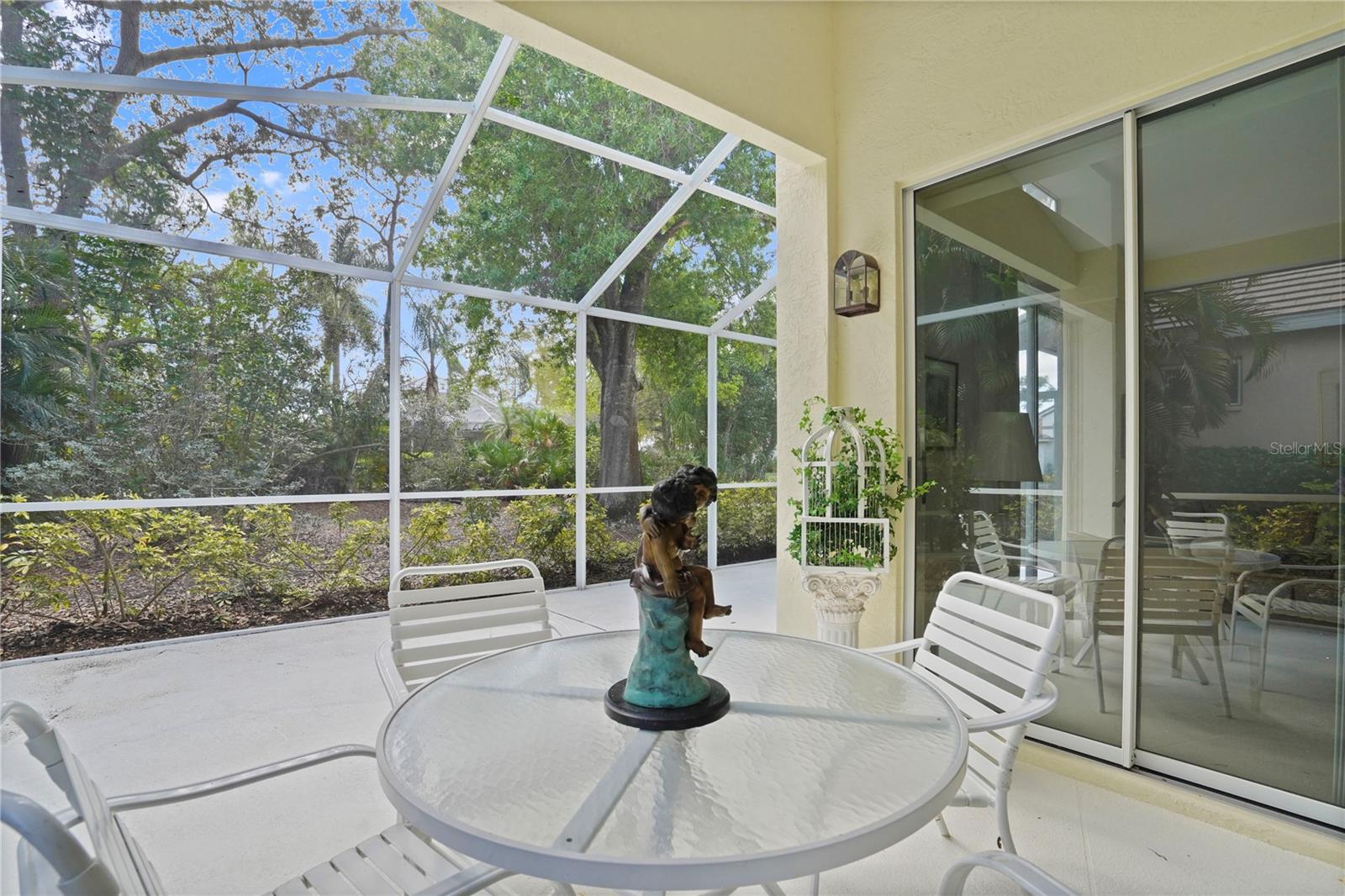 Image 31 of 43 For 7909 Hampton Court