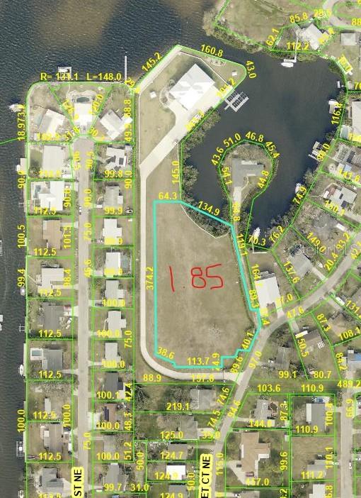 Image 3 of 4 For 210 22nd Street Court Ne