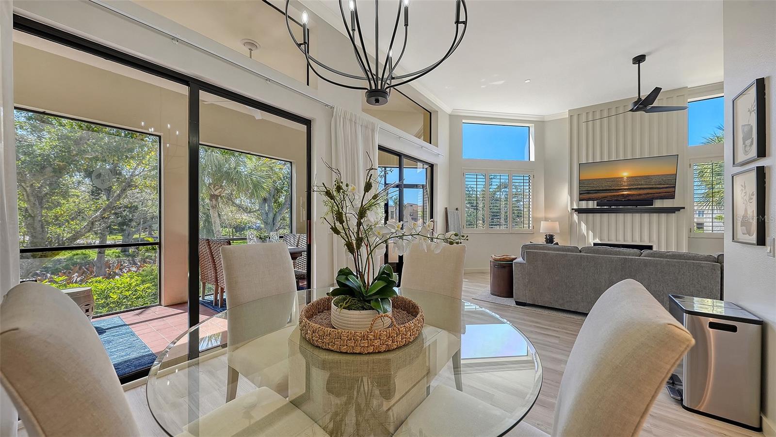 Image 13 of 44 For 2000 Harbourside Drive 1501