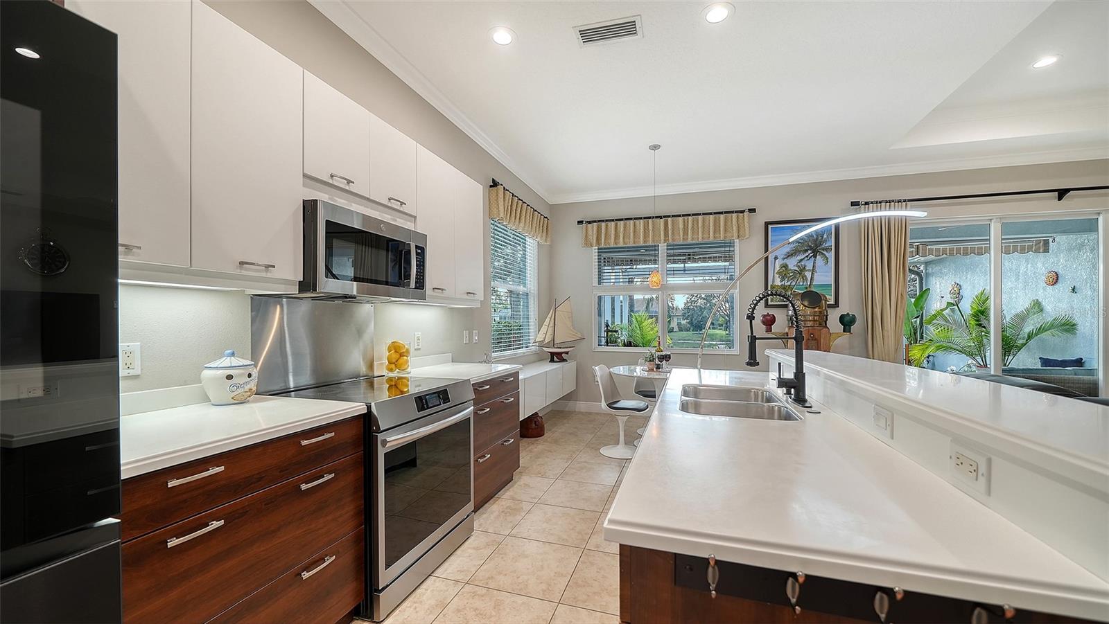 Image 20 of 55 For 1718 86th Street Nw