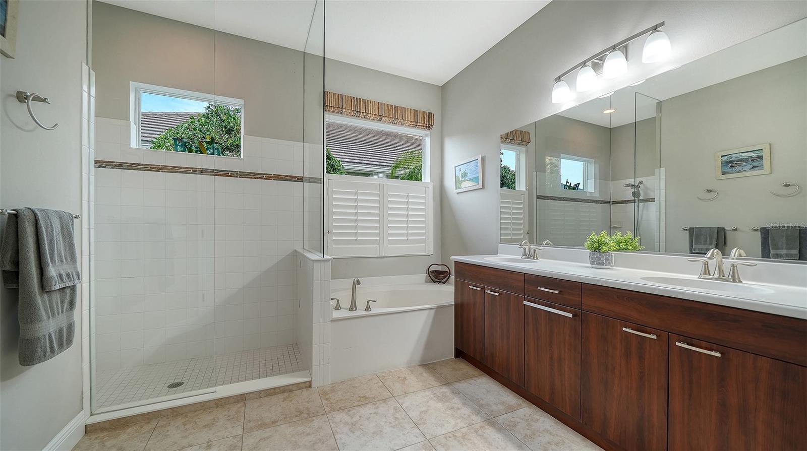 Image 25 of 55 For 1718 86th Street Nw