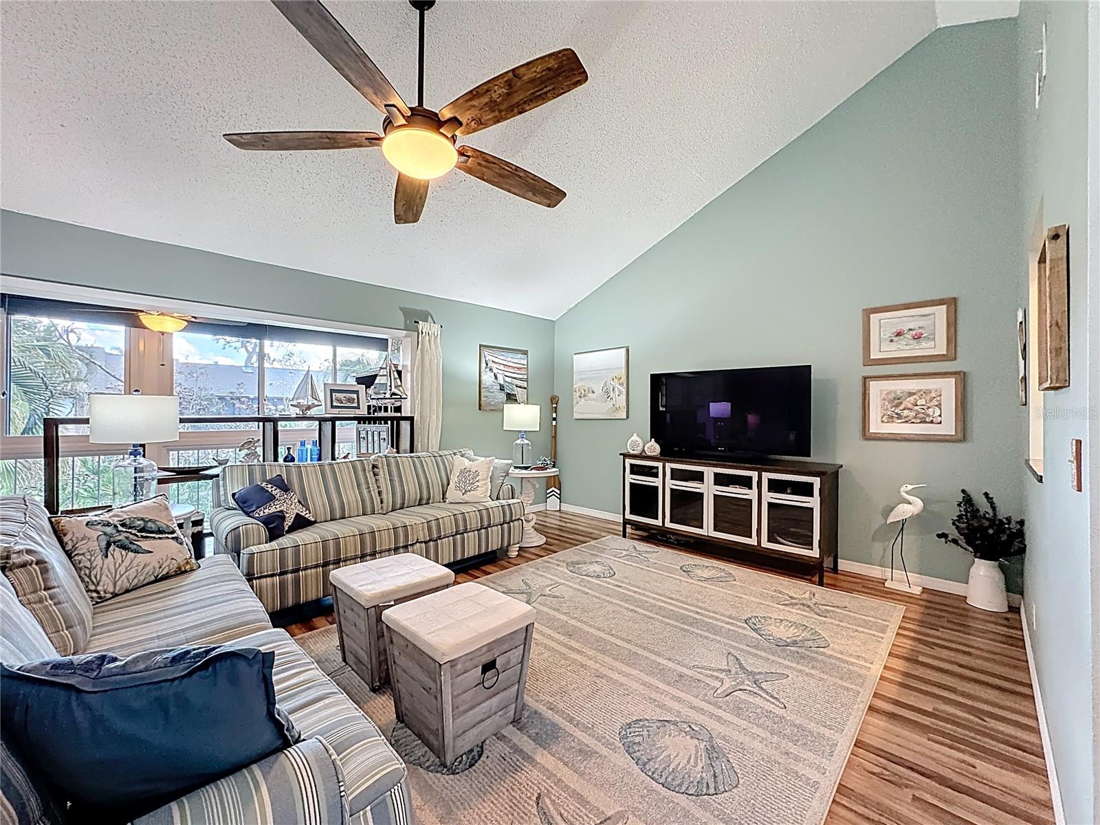 Image 18 of 56 For 1715 Pelican Cove Road Gl438