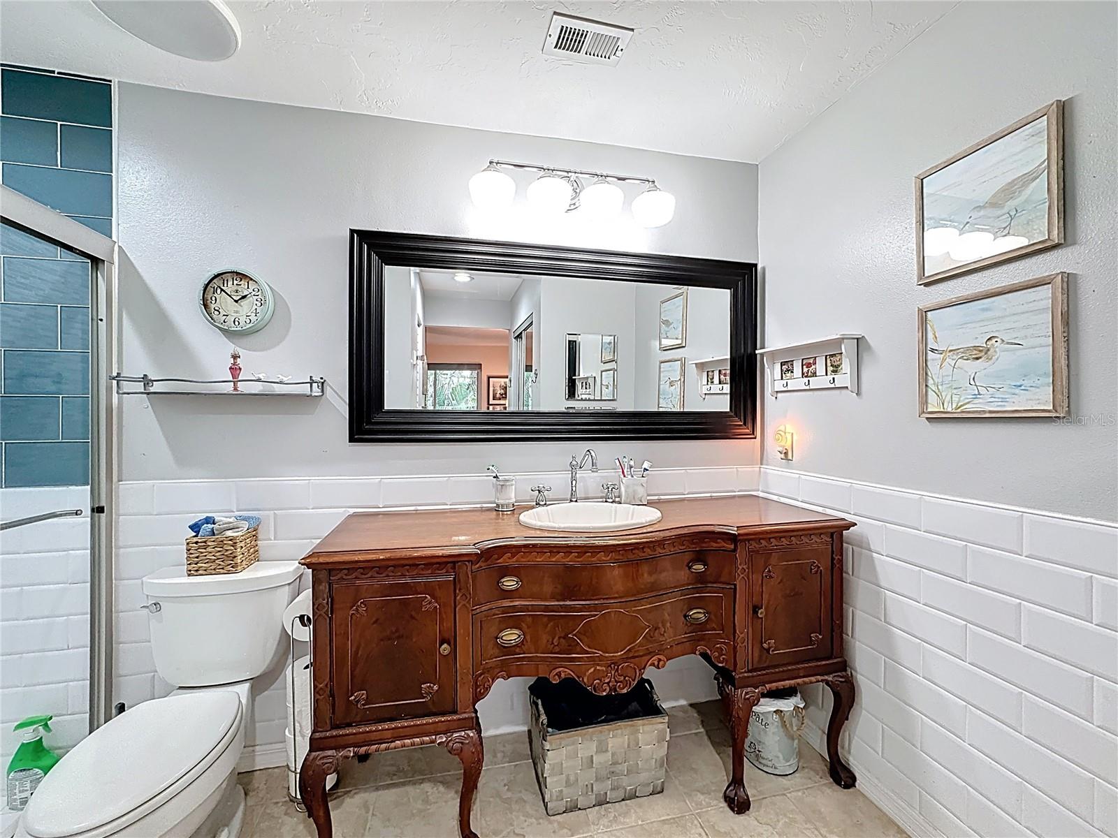 Image 27 of 56 For 1715 Pelican Cove Road Gl438