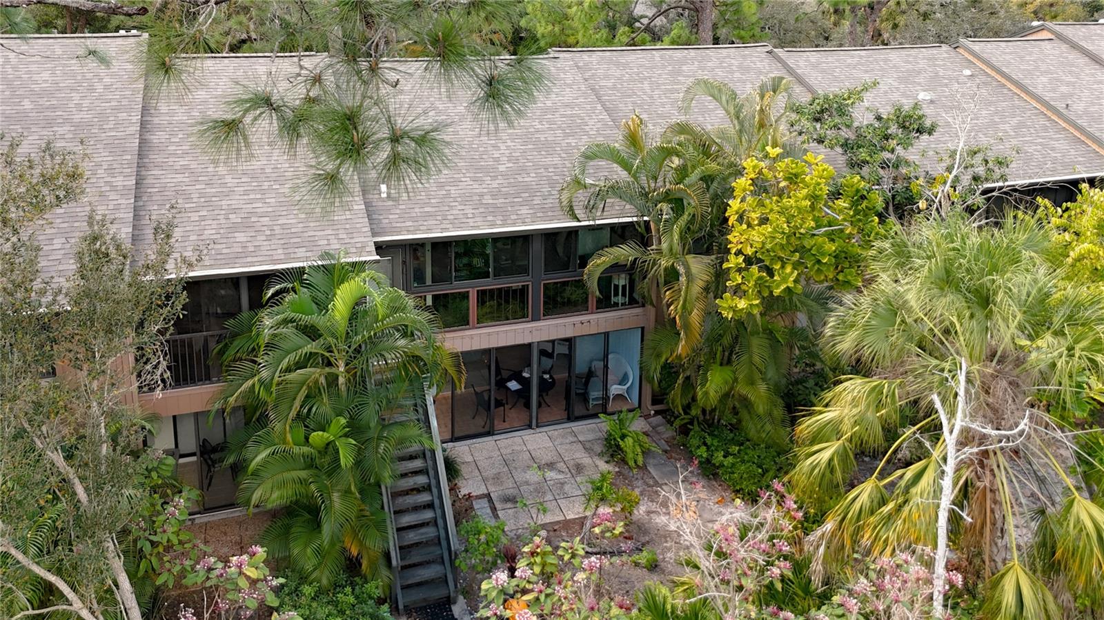 Image 39 of 56 For 1715 Pelican Cove Road Gl438