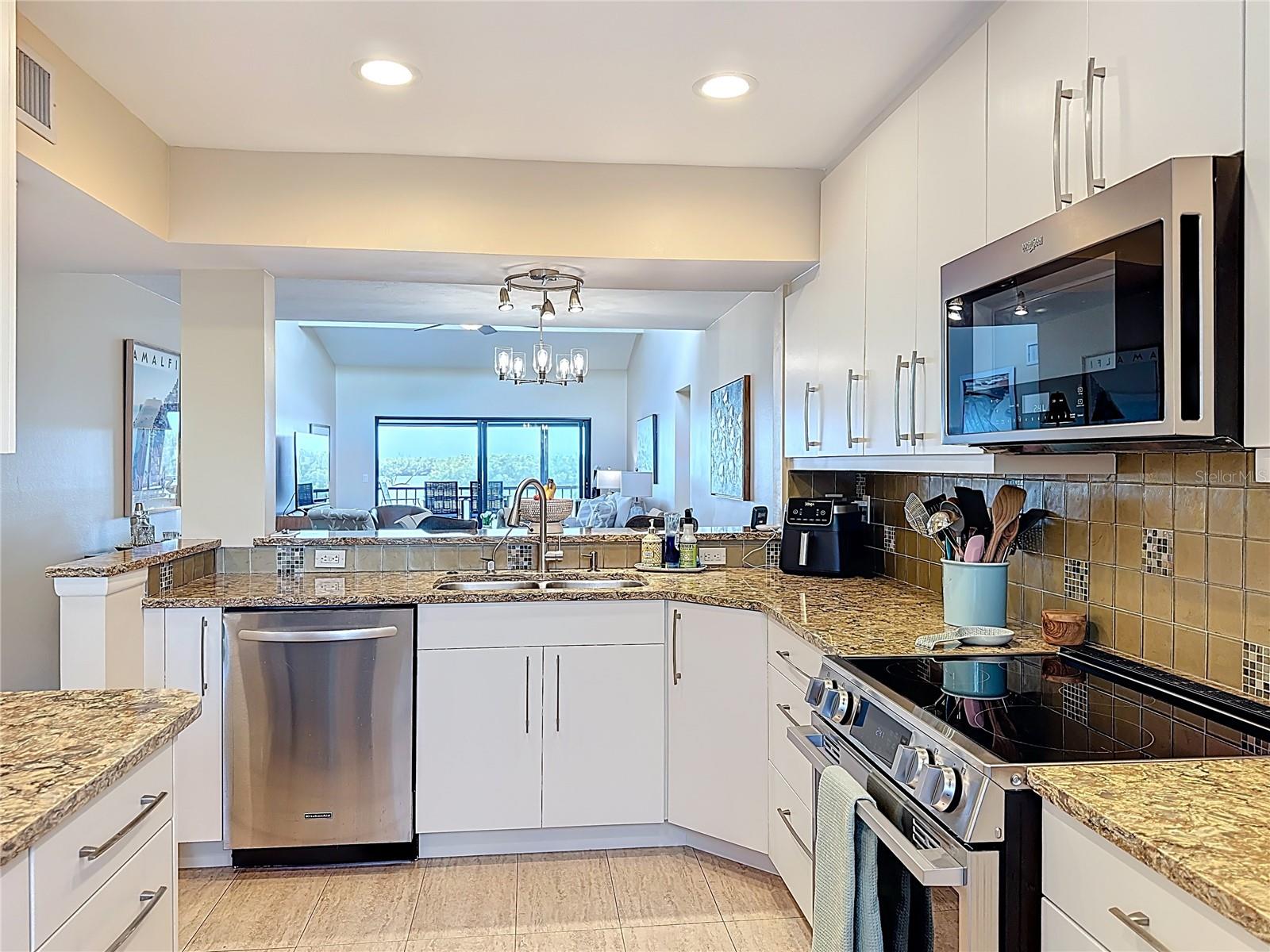 Image 21 of 64 For 1510 Pelican Point Drive Ba270